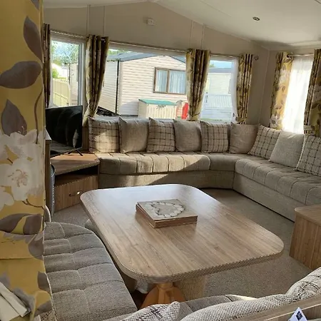 Willow Grove, Flamingo Land Holiday home Kirby Misperton