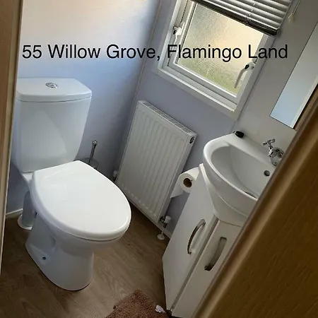 Holiday home Willow Grove, Flamingo Land Kirby Misperton